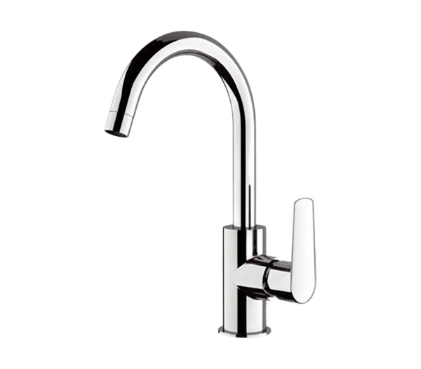 Смеситель для раковины поворотный излив Remer V72C, хром