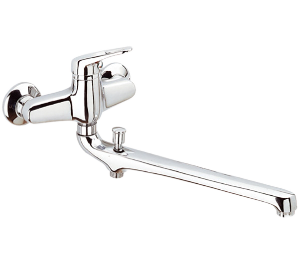 Смеситель для ванны длинный поворотный излив Remer R46, хром